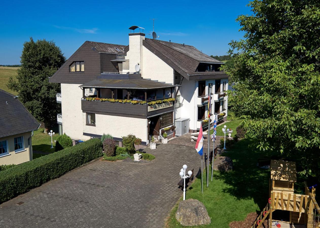 Hotel-Restaurant Maas Lutzerath Luaran gambar